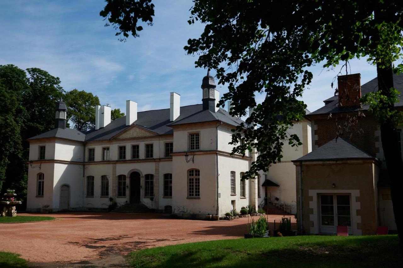 Chateau De Charmeil- Vichy Chambres D'Hotes Exterior photo